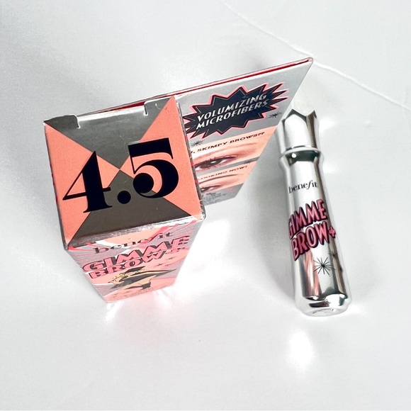 Benefit Cosmetics Gimme Brow + Shade 4.5 - Picture 2 of 5